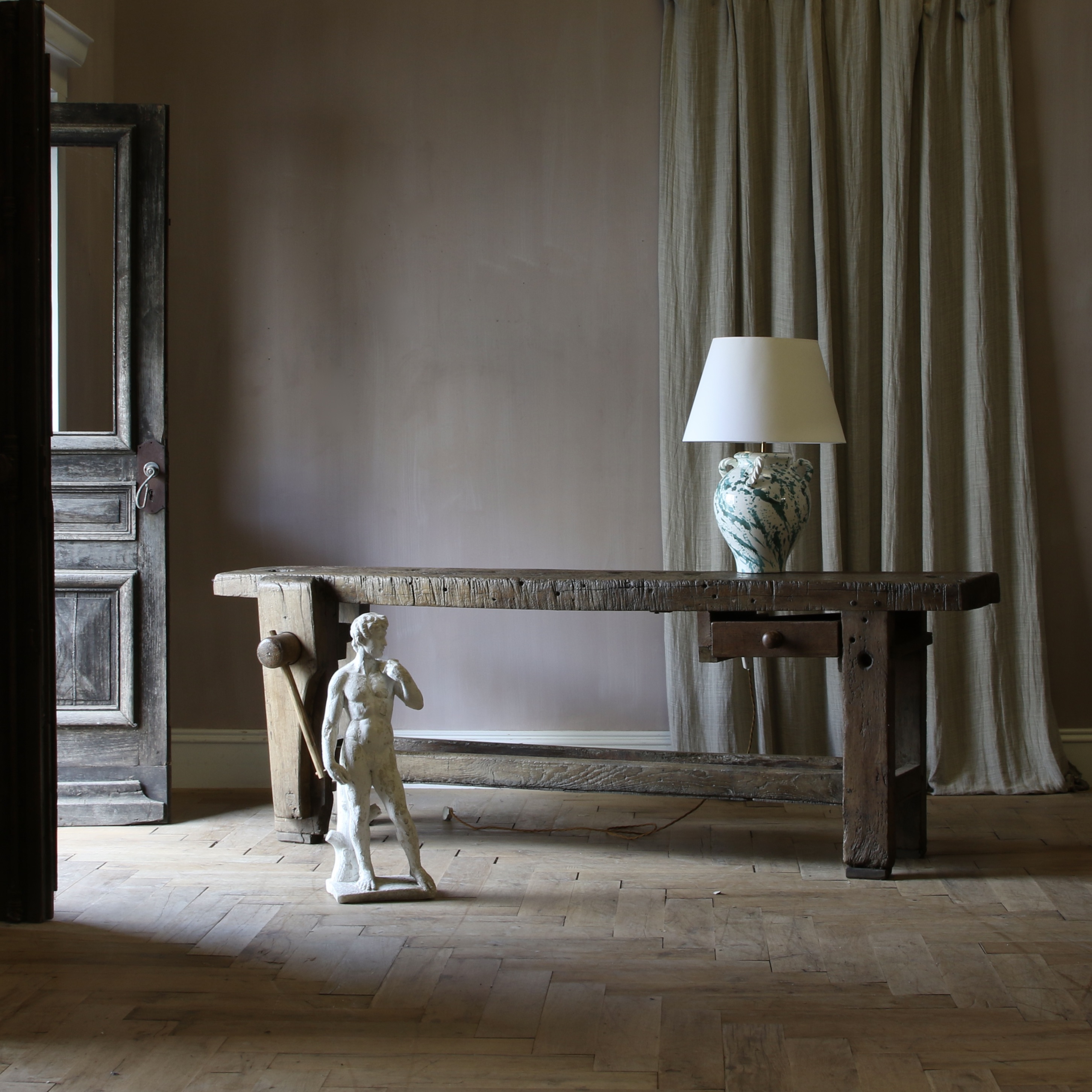 150-73 - French Workbench 